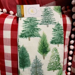 Rachel Ashwell tree kitchen towels